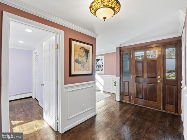 2337 N FILLMORE ST N, Arlington, VA 22207