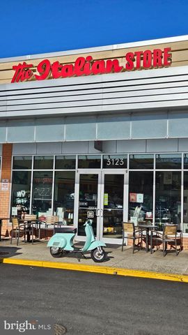 2337 N FILLMORE ST N, Arlington, VA 22207