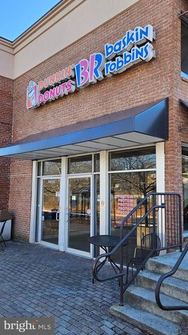 2337 N FILLMORE ST N, Arlington, VA 22207