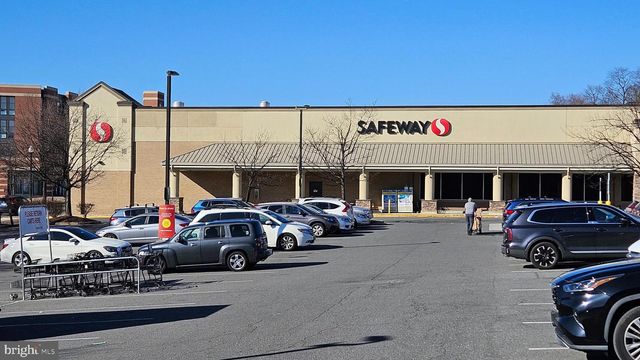 2337 N FILLMORE ST N, Arlington, VA 22207