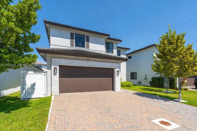 8019 NW 46th Ter, Doral, FL 33166