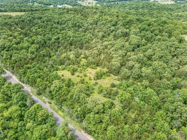 1444 Yellow Rock, De Soto, MO 63020