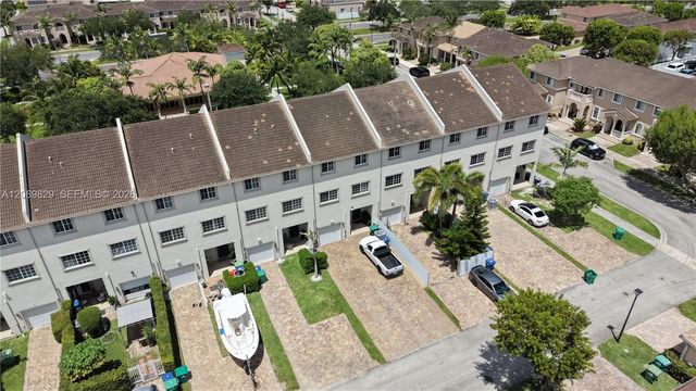 27533 SW 139th Passage, Homestead, FL 33032
