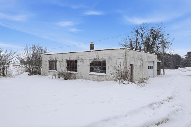 16480 16 Mile Road, Colfax Twp, MI 49307