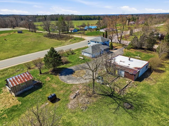 16480 16 Mile Road, Colfax Twp, MI 49307