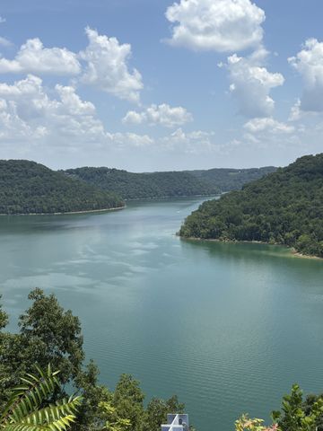 0 Center Hill Shores Dr, Smithville, TN 37166