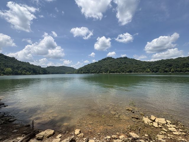 0 Center Hill Shores Dr, Smithville, TN 37166