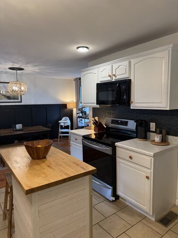 115 Cole Dr, Hendersonville, TN 37075