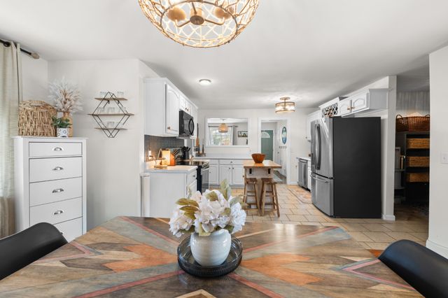 115 Cole Dr, Hendersonville, TN 37075