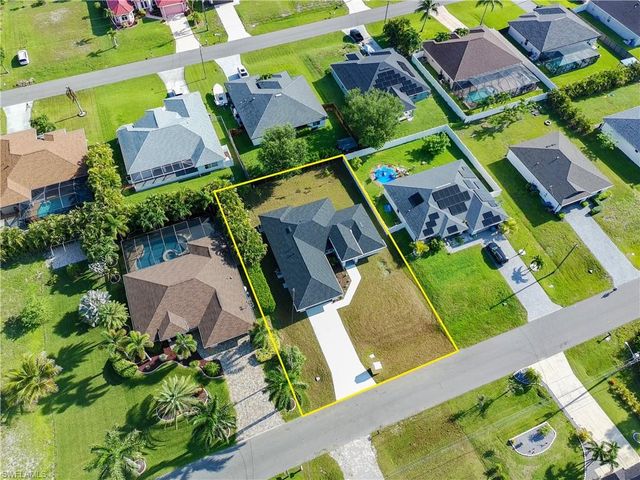 2513 NW 24th TER, Cape Coral, FL 33993