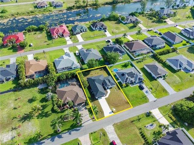 2513 NW 24th TER, Cape Coral, FL 33993