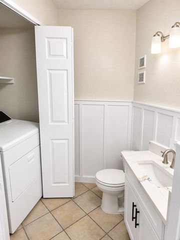 6106 W Airport Boulevard 18, Houston, TX 77035