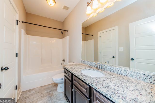 112 Agriculture Lane, Perry, GA 31069