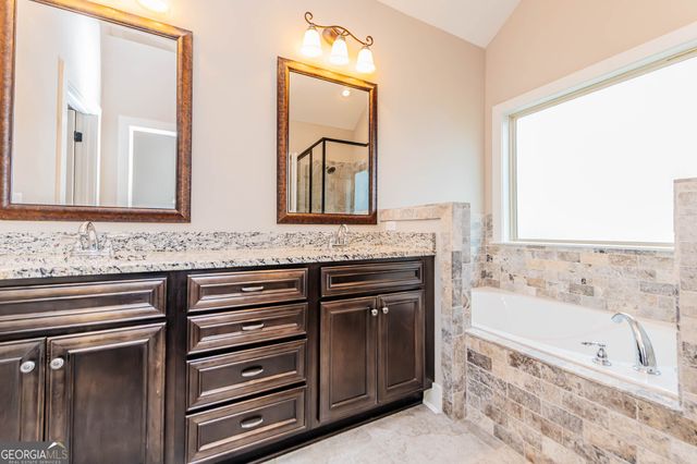 112 Agriculture Lane, Perry, GA 31069