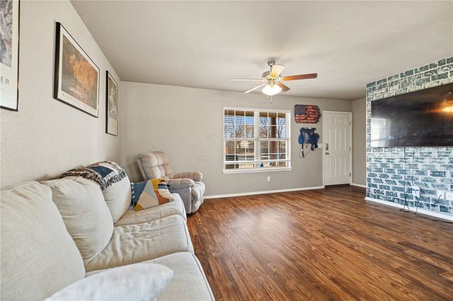 5406 SW Monaco Lane, Bentonville, AR 72713