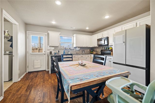 5406 SW Monaco Lane, Bentonville, AR 72713