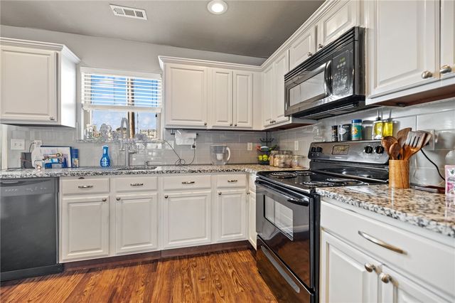 5406 SW Monaco Lane, Bentonville, AR 72713