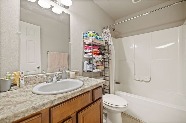 5406 SW Monaco Lane, Bentonville, AR 72713