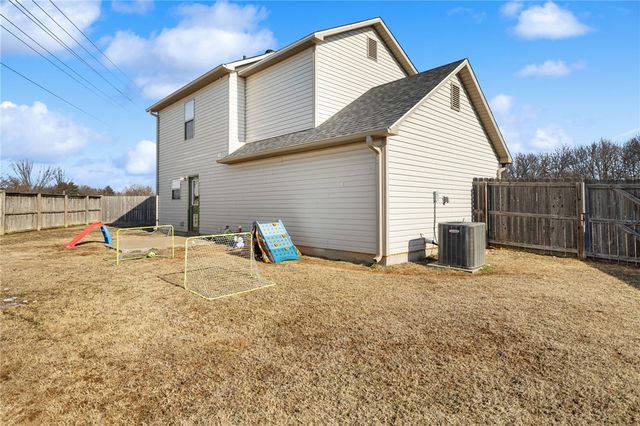 5406 SW Monaco Lane, Bentonville, AR 72713