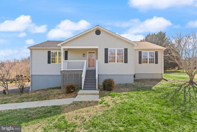 9315 STONEGATE LN, Rhoadesville, VA 22542