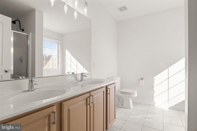 9315 STONEGATE LN, Rhoadesville, VA 22542