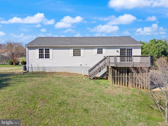 9315 STONEGATE LN, Rhoadesville, VA 22542