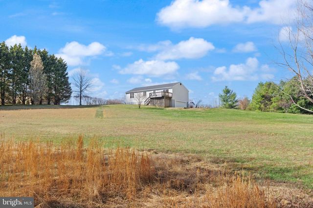 9315 STONEGATE LN, Rhoadesville, VA 22542