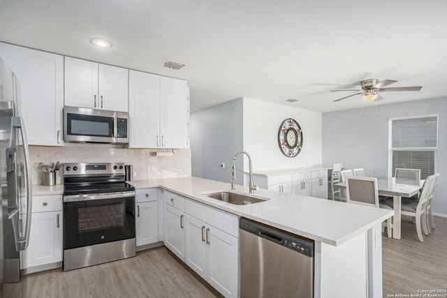 1032 Worshan, San Antonio, TX 78221