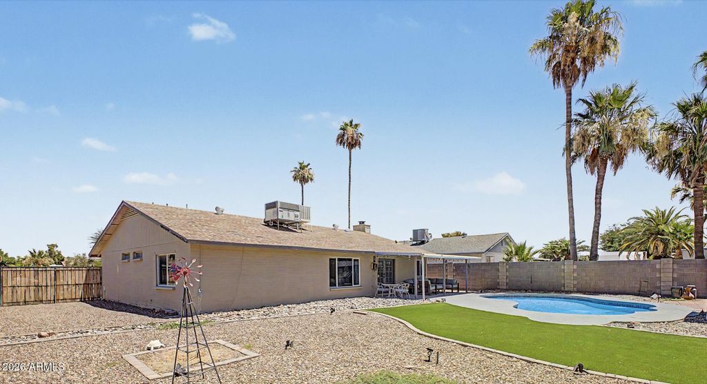 5625 W GROVERS Avenue, Glendale, AZ 85308 — exterior