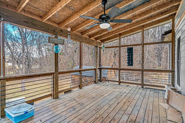 4064 CRAWFORD RD, Roanoke, VA 24018