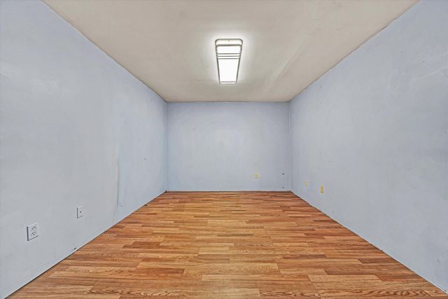 4064 CRAWFORD RD, Roanoke, VA 24018