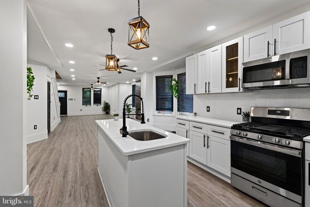 543 E LOCUST AVE, Philadelphia, PA 19144