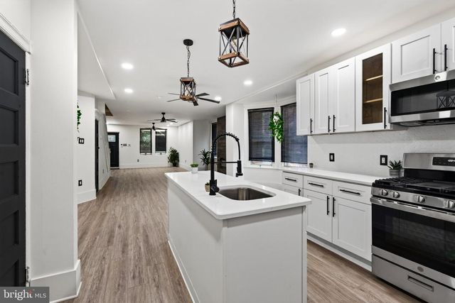 543 E LOCUST AVE, Philadelphia, PA 19144