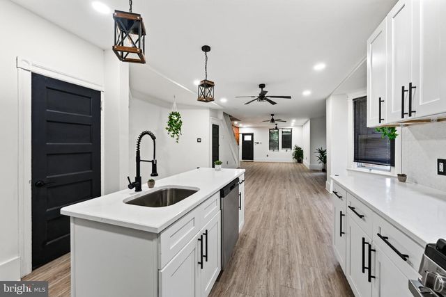 543 E LOCUST AVE, Philadelphia, PA 19144
