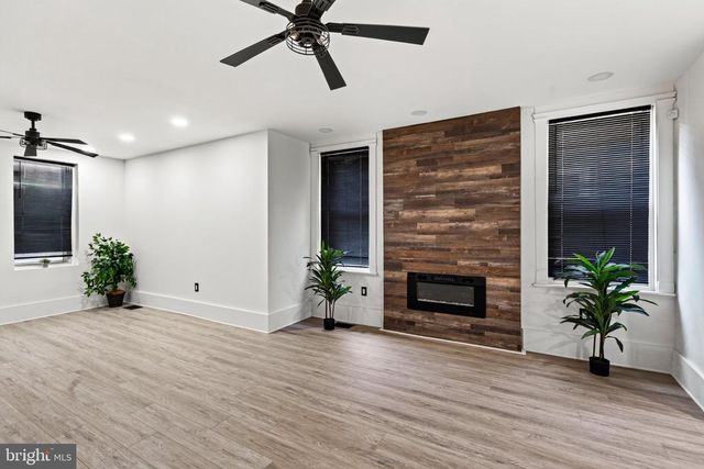 543 E LOCUST AVE, Philadelphia, PA 19144