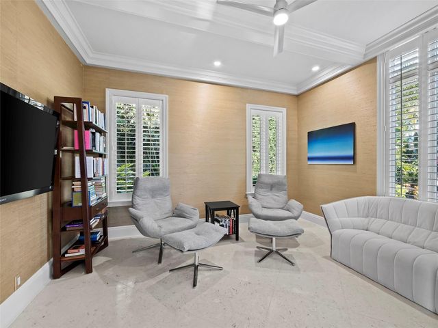 65 LIGHTHOUSE POINT DRIVE, Longboat Key, FL 34228