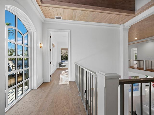 65 LIGHTHOUSE POINT DRIVE, Longboat Key, FL 34228