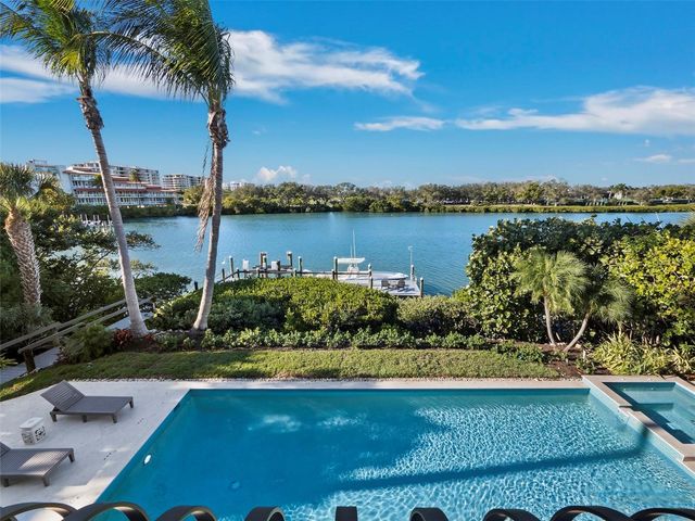 65 LIGHTHOUSE POINT DRIVE, Longboat Key, FL 34228