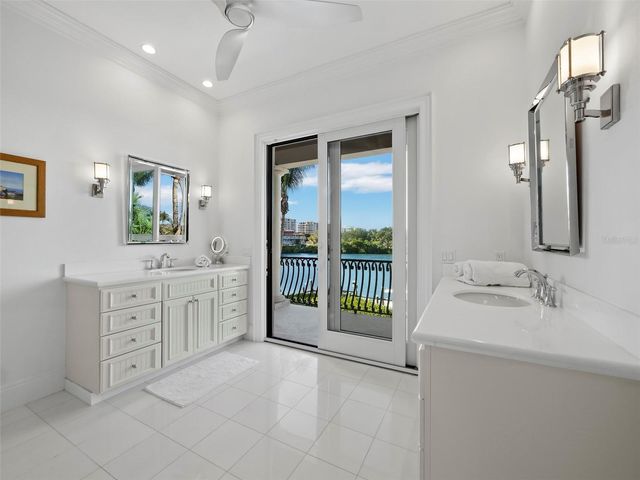 65 LIGHTHOUSE POINT DRIVE, Longboat Key, FL 34228