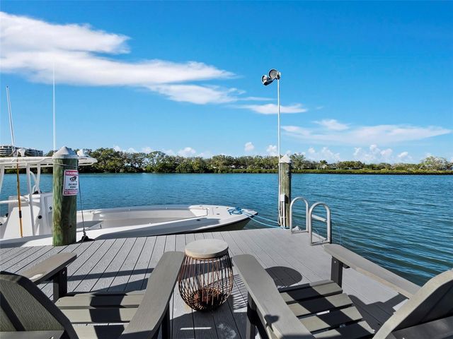 65 LIGHTHOUSE POINT DRIVE, Longboat Key, FL 34228