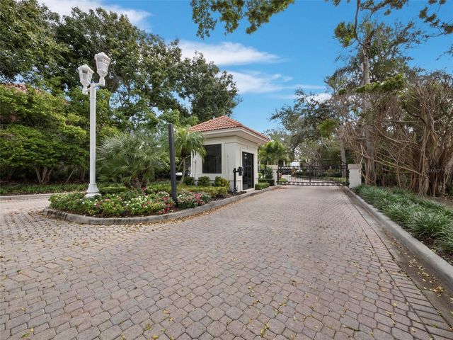 65 LIGHTHOUSE POINT DRIVE, Longboat Key, FL 34228