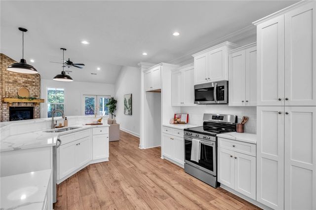 2212 Refuge Road, Pendleton, SC 29670