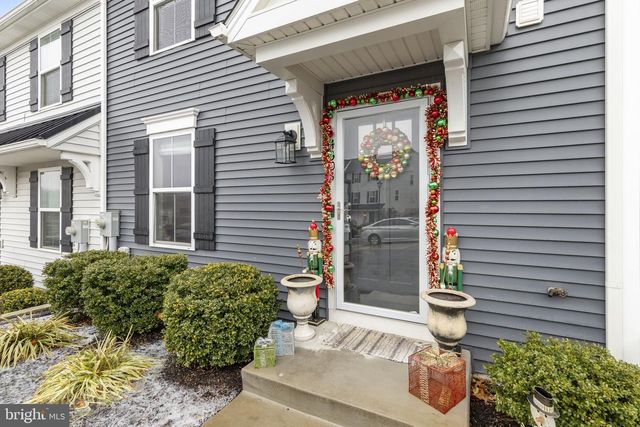 4303 FORBES DR, Stewartstown, PA 17363