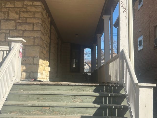 3421 Oak Park Avenue, Berwyn, IL 60402