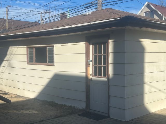 3421 Oak Park Avenue, Berwyn, IL 60402