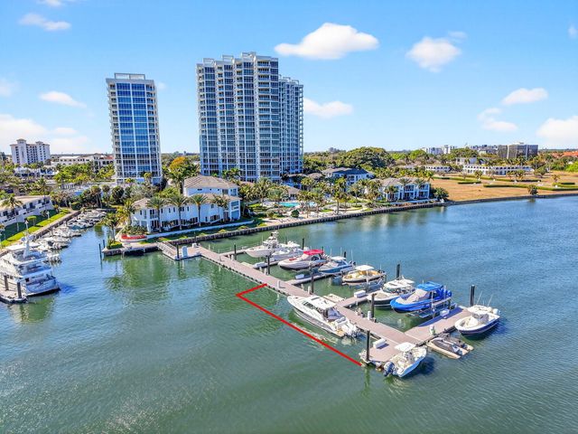 120 Water Club Court N, North Palm Beach, FL 33408