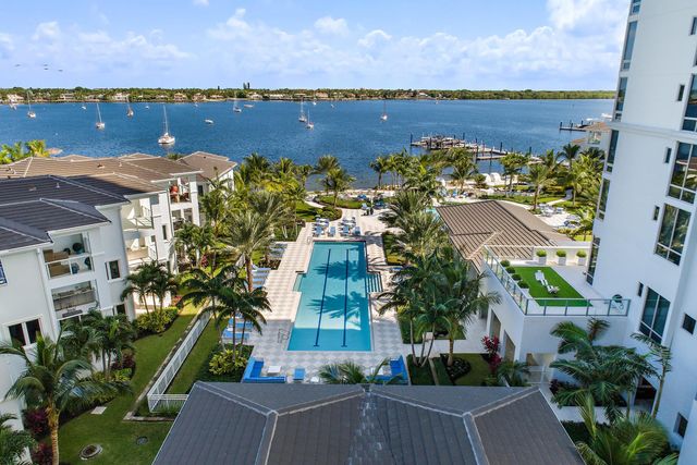 120 Water Club Court N, North Palm Beach, FL 33408