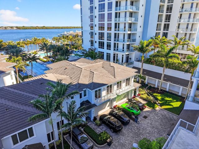 120 Water Club Court N, North Palm Beach, FL 33408