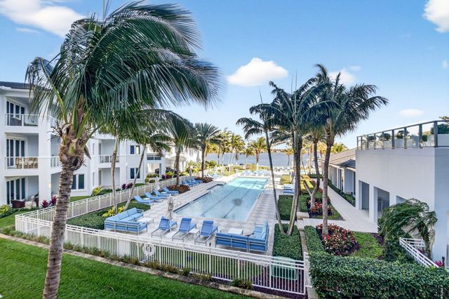 120 Water Club Court N, North Palm Beach, FL 33408