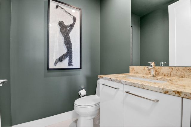 120 Water Club Court N, North Palm Beach, FL 33408